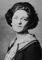 Laura reichenthal biography 07 picture