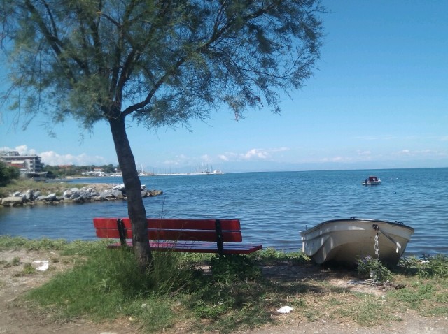 Άνθρωπε Αγαπάς;