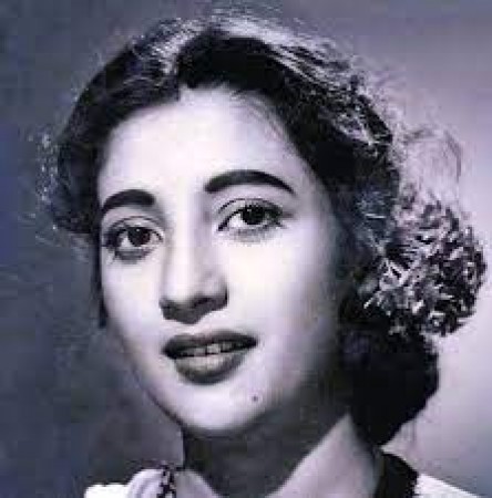 হয়তো তোমাকে ভালোবাসিনি কোনদিন (Malobika)