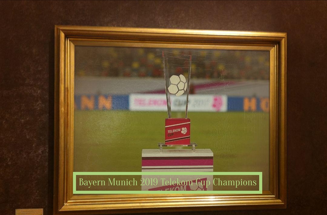 She's Forever In My Heart