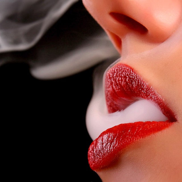 Fumo Di Sigarette / Cigarette Smoke