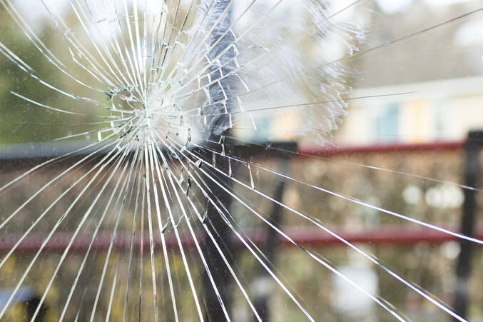 Haiku: Cobweb Cracks
