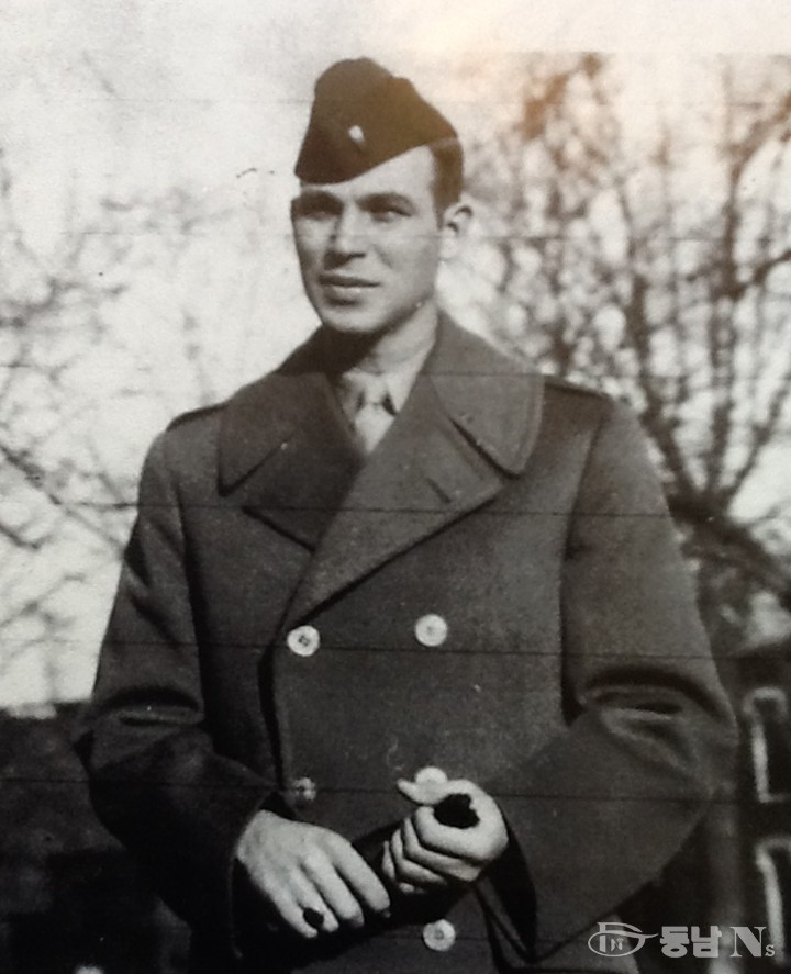 In Memory Of Late Captain Robert Lee Timmons