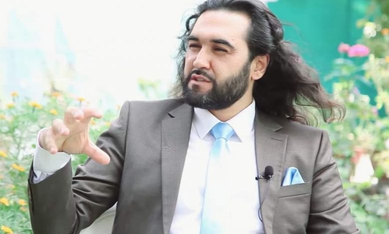 دامنم پُر گشـت از اشـک و دلم خالی نشـد