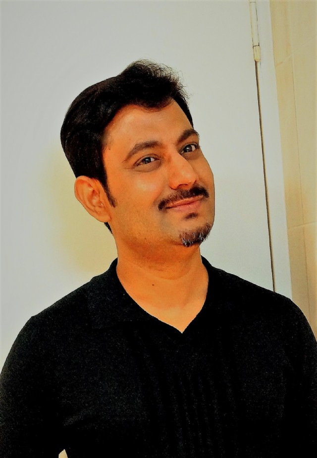 উন্মাদের প্রশ্ন