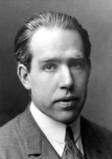 Physics 02 - Niels Bohr