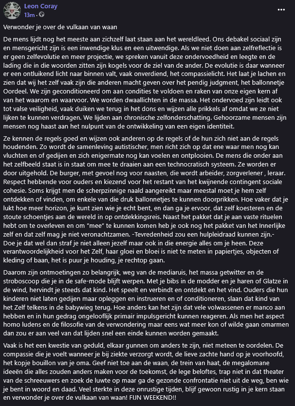 Verwonder Je Over De Vulkaan Van Waan
