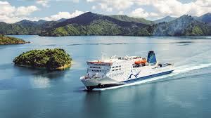 Ferry De Lyttelton.(Translation And Original) .