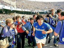 Diego Maradona - Leyenda Del Fútbol (Un Tributo)