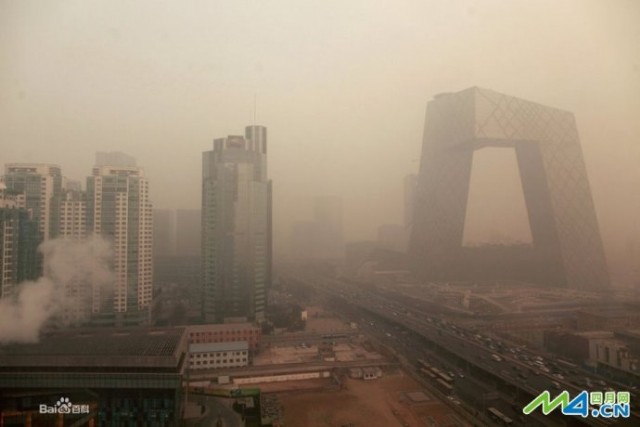 Dust-Haze In Beijing(Translation)