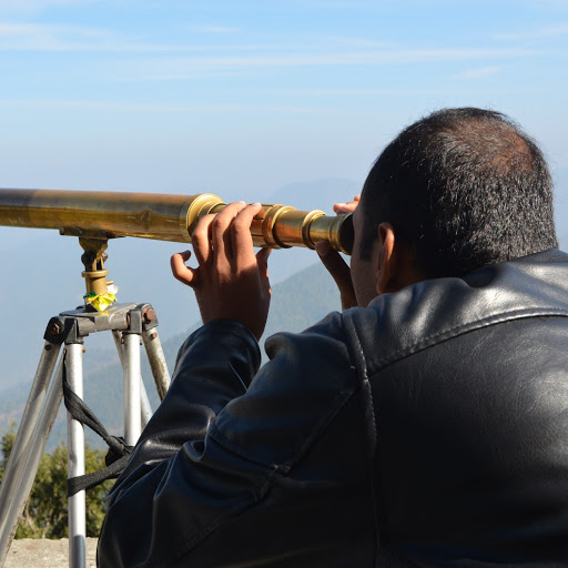 Ode To The Incorrigible Red Moon