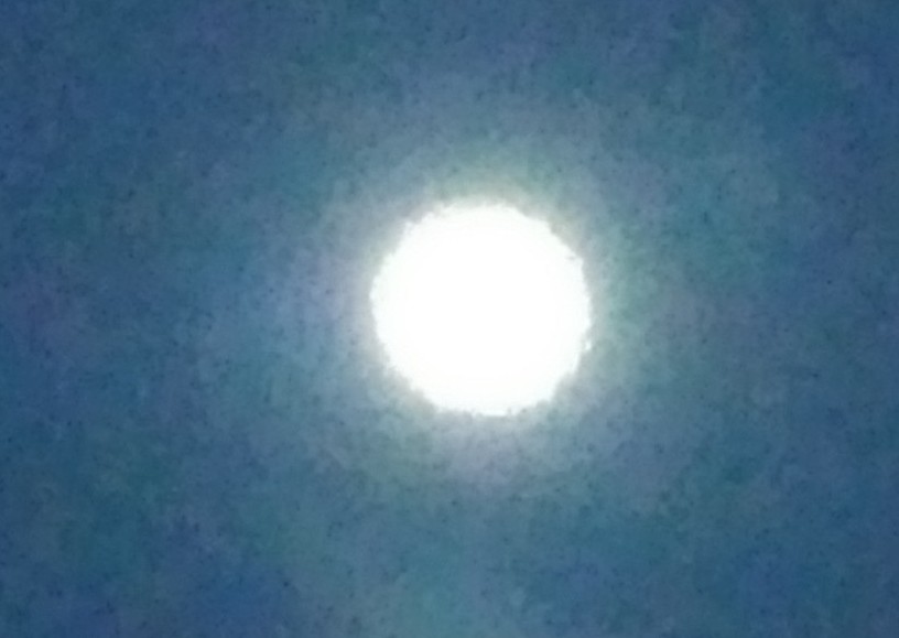 पूर्ण चंद्र.....!