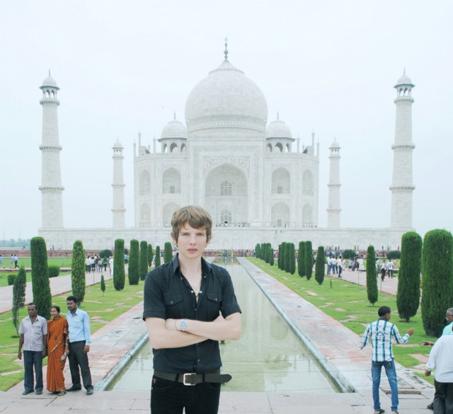 Sasa Milivojev - Door