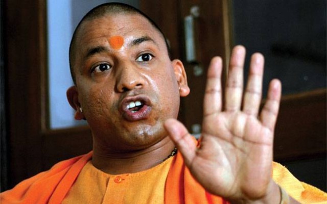 किनारे पड गया बेचारा  Kinaare