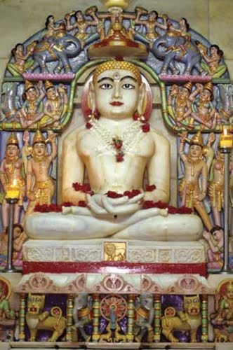 આંખડી મારી છલકાય છે Aankhdi