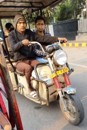 An E-Rickshaw Driver's Rhyme