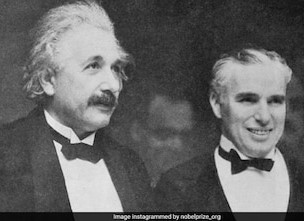 Albert Einstein 71 - 
dr. Einstein Meets Charlie Chaplin
