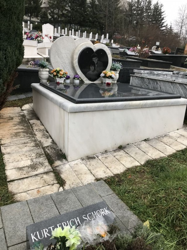 Hatred Didn't Kill Love ~ Boško I Admira