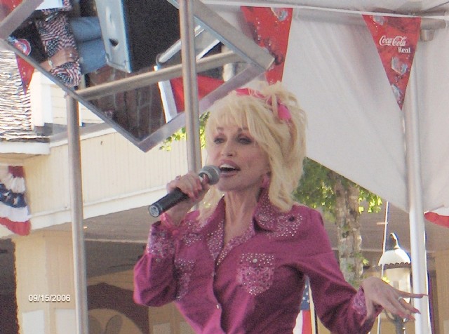 Dolly Parton At Dollywood
