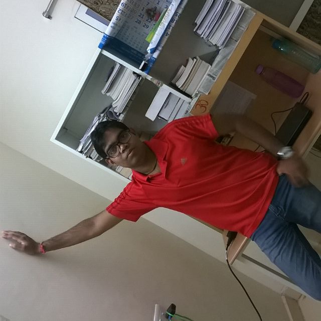 वो आँखों के रास्तों से मेरे दिल में आने लगे हैं