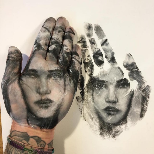Palme Delle Mani / Palms Of Hands / Palme Ale Mainilor