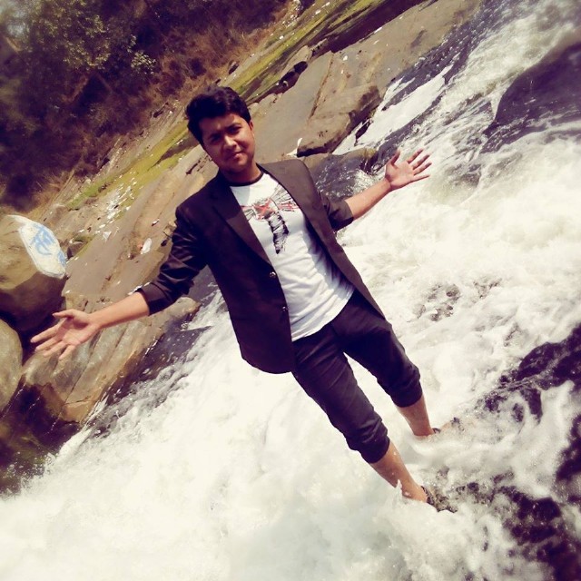 6 Second Ki Mulakat 'khidki'