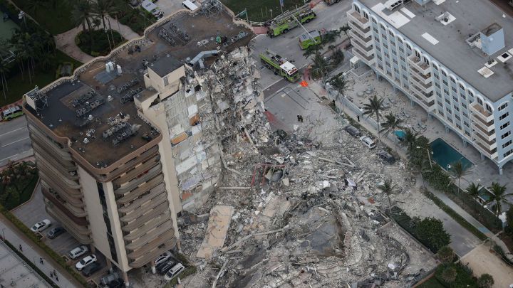 Miami Building Collapse - Is This So Real, I Ask Myself!