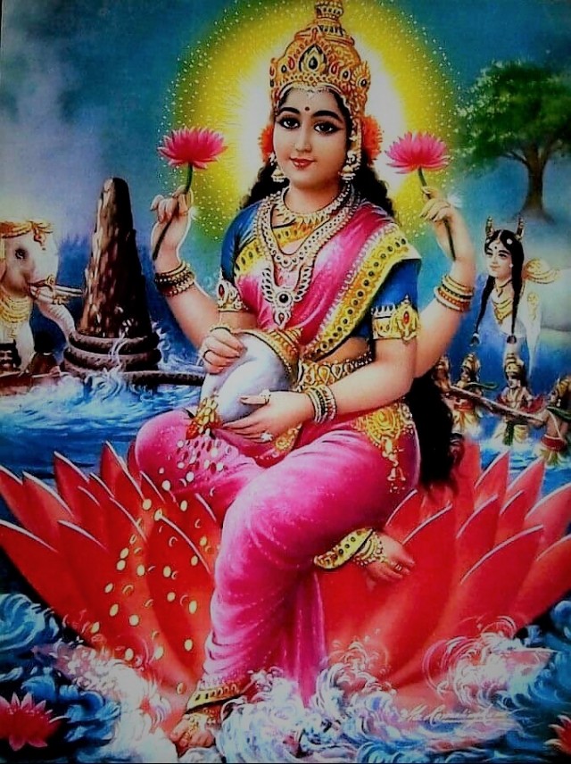 Devi Lakshmi - Goddess Of Prosperity