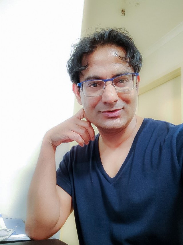 মানুষ মহাকাল ও এক উন্মাদ (Greed And Human Suffering)