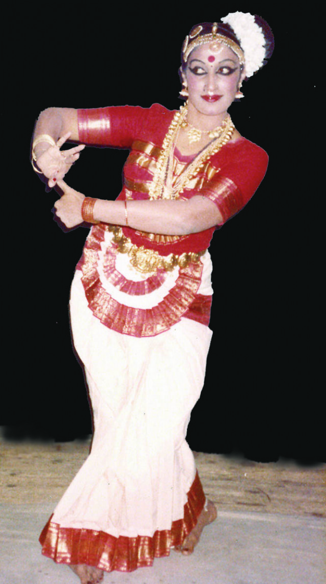 Mohiniattam 3 - The Lovely Danseuse