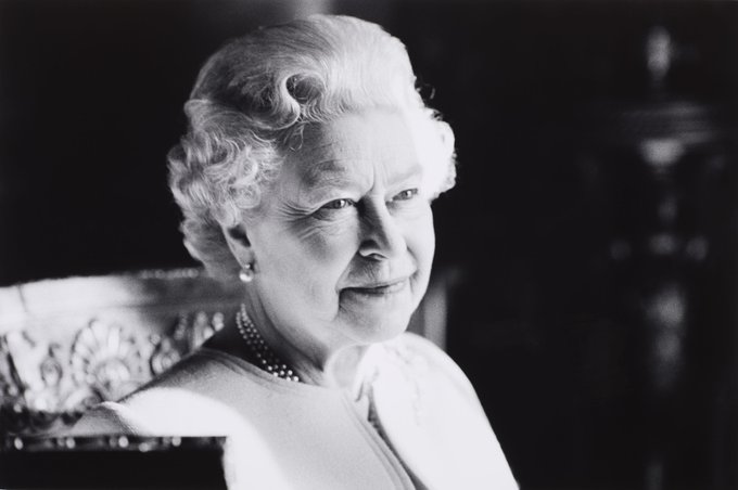 Rip To Hm Queen Elizabeth Ii: สมเด็จพระนางเจ้าเอลิซาเบธที่ ๒ เสด็จสวรรคต