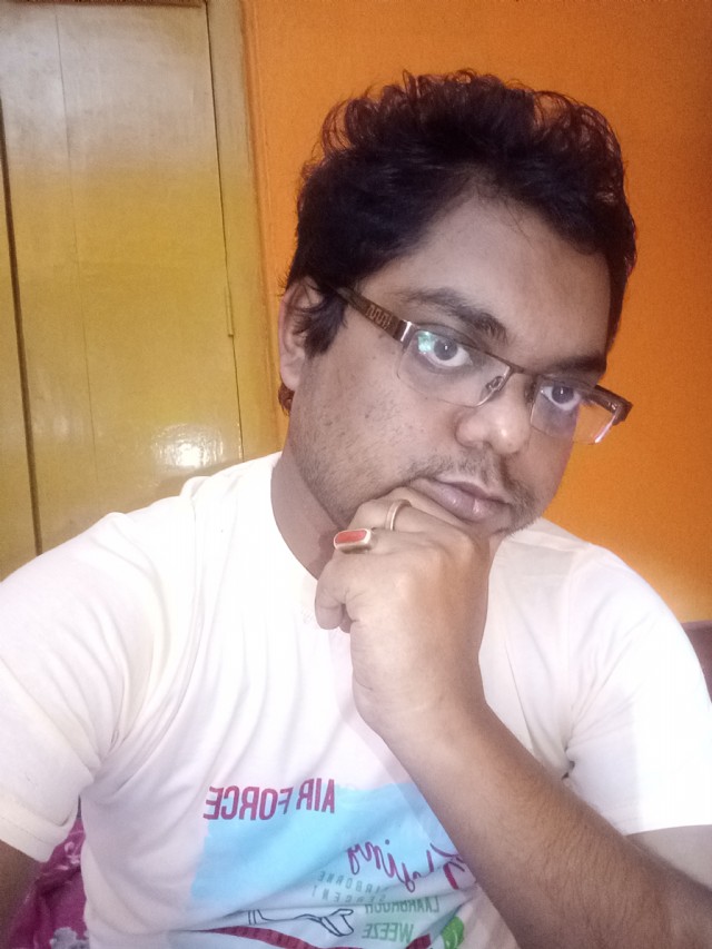 কুমীরের বিলাপ
