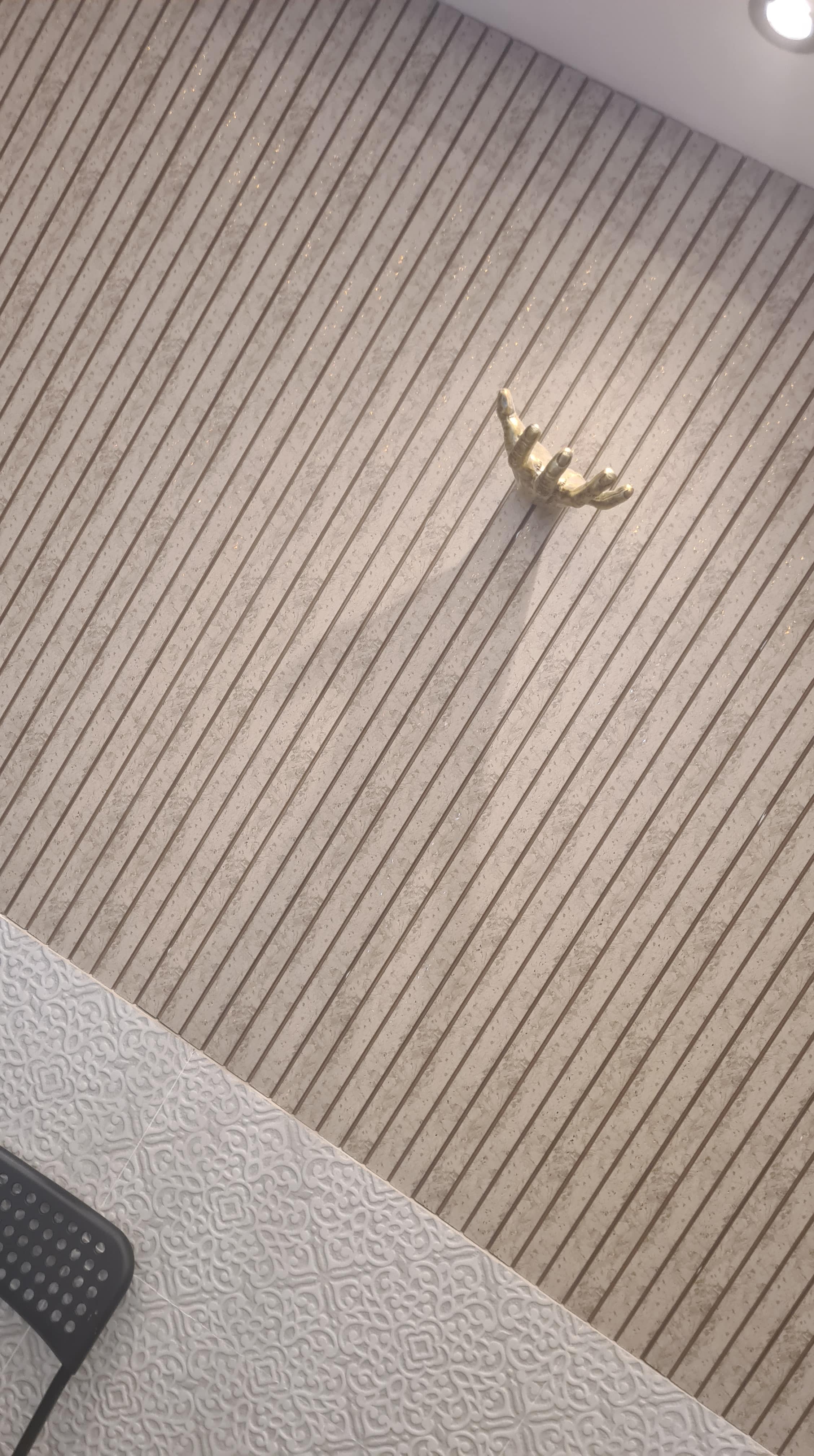 The Hand That Stayed.