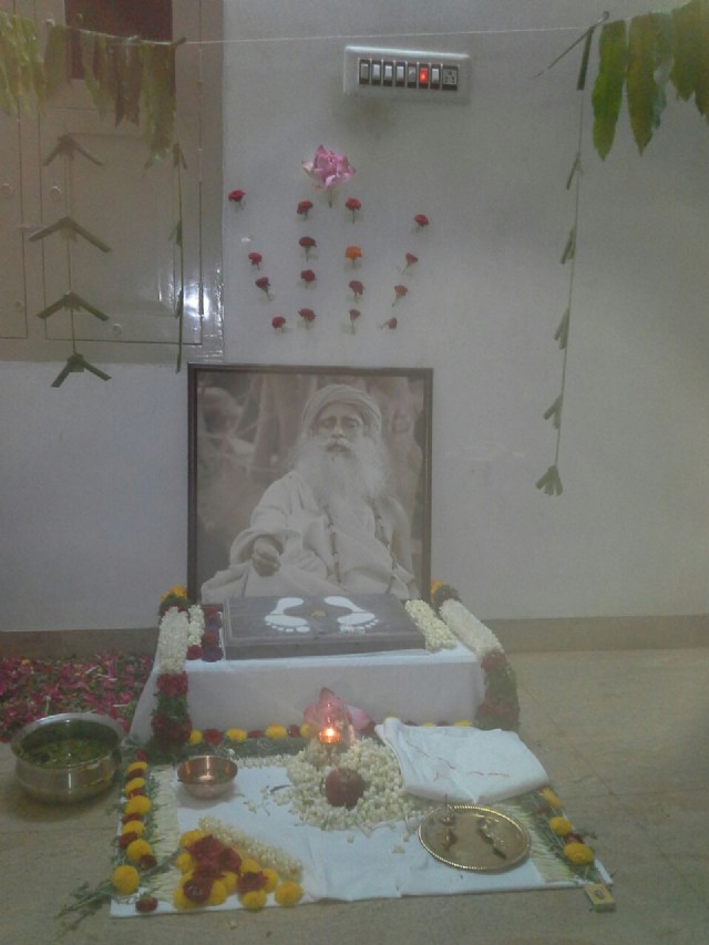 சன்னிதி எம்நிதி