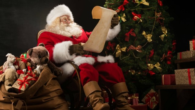 Christmas At The Mall