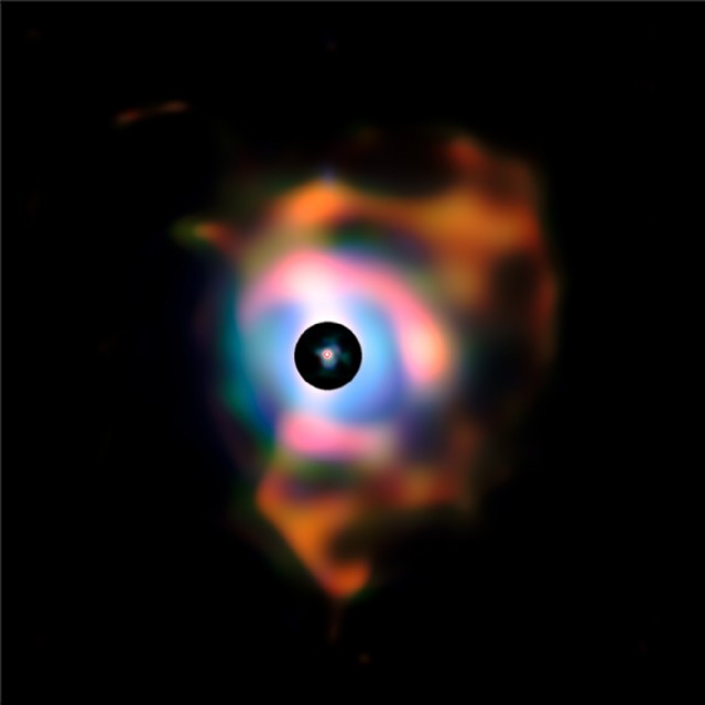 Birth Of Betelgeuse Supernova